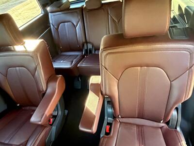 2023 Ford Expedition Limited   - Photo 12 - Laguna Hills, CA 92653
