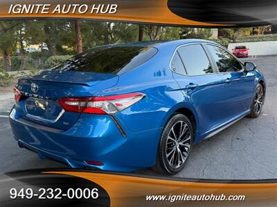 2018 Toyota Camry SE   - Photo 3 - Laguna Hills, CA 92653