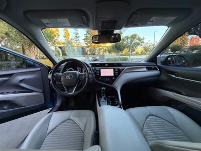 2018 Toyota Camry SE   - Photo 11 - Laguna Hills, CA 92653