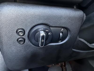 2014 MINI Hardtop Cooper S   - Photo 11 - Los Angeles, CA 90065