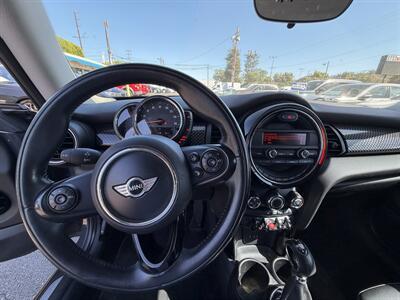 2014 MINI Hardtop Cooper S   - Photo 17 - Los Angeles, CA 90065