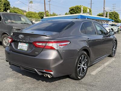 2018 Toyota Camry SE   - Photo 7 - Los Angeles, CA 90065