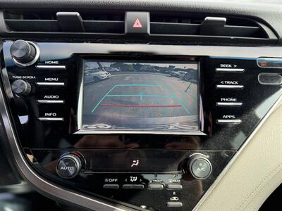 2018 Toyota Camry SE   - Photo 16 - Los Angeles, CA 90065