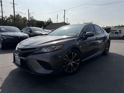 2018 Toyota Camry SE   - Photo 2 - Los Angeles, CA 90065