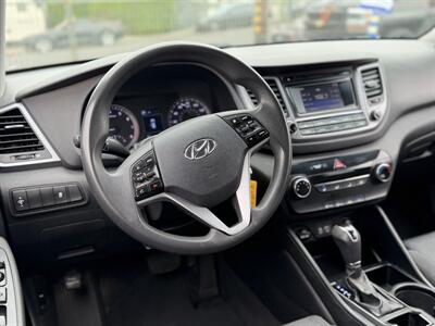 2017 Hyundai Tucson SE - Photo 9 - Los Angeles, CA 90065