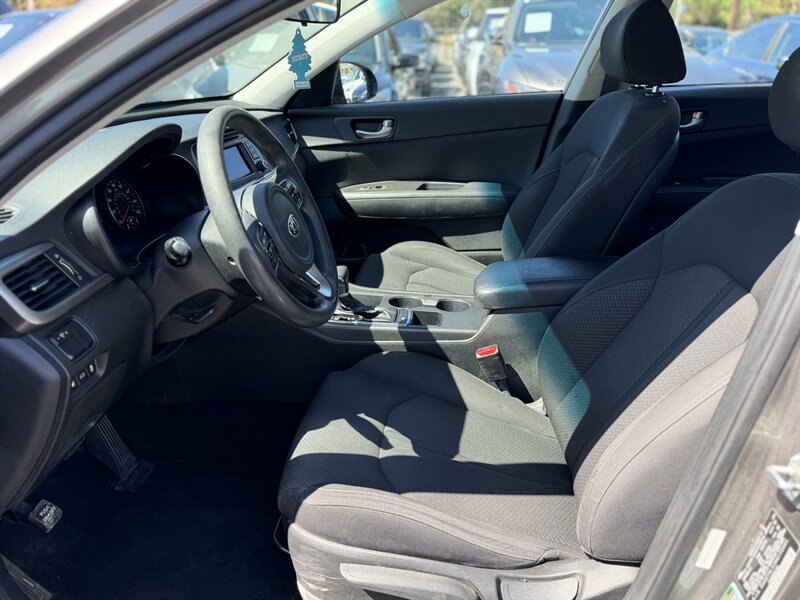 2017 Kia Optima LX - Photo 9 - Los Angeles, CA 90065