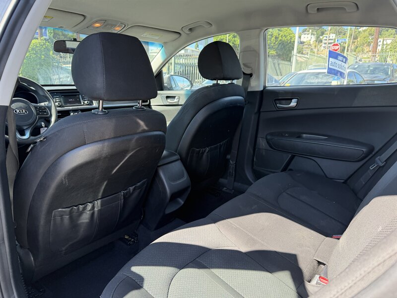 2017 Kia Optima LX - Photo 16 - Los Angeles, CA 90065