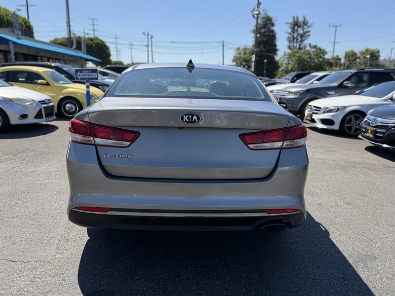 2017 Kia Optima LX - Photo 6 - Los Angeles, CA 90065