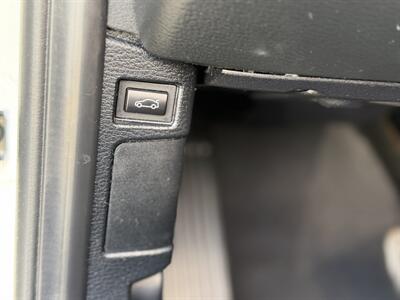 2015 BMW X1 sDrive28i   - Photo 26 - Los Angeles, CA 90065