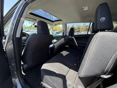 2016 Toyota RAV4 XLE - Photo 10 - Los Angeles, CA 90065