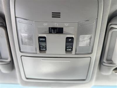 2016 Toyota RAV4 XLE - Photo 16 - Los Angeles, CA 90065