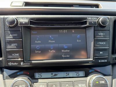 2016 Toyota RAV4 XLE - Photo 18 - Los Angeles, CA 90065