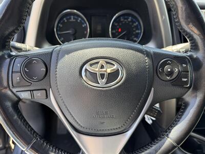 2016 Toyota RAV4 XLE - Photo 12 - Los Angeles, CA 90065