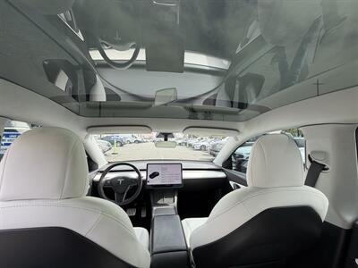 2022 Tesla Model Y Performance   - Photo 17 - Los Angeles, CA 90065