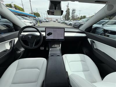 2022 Tesla Model Y Performance   - Photo 16 - Los Angeles, CA 90065