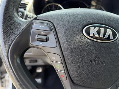 2017 Kia Forte LX   - Photo 11 - Los Angeles, CA 90065