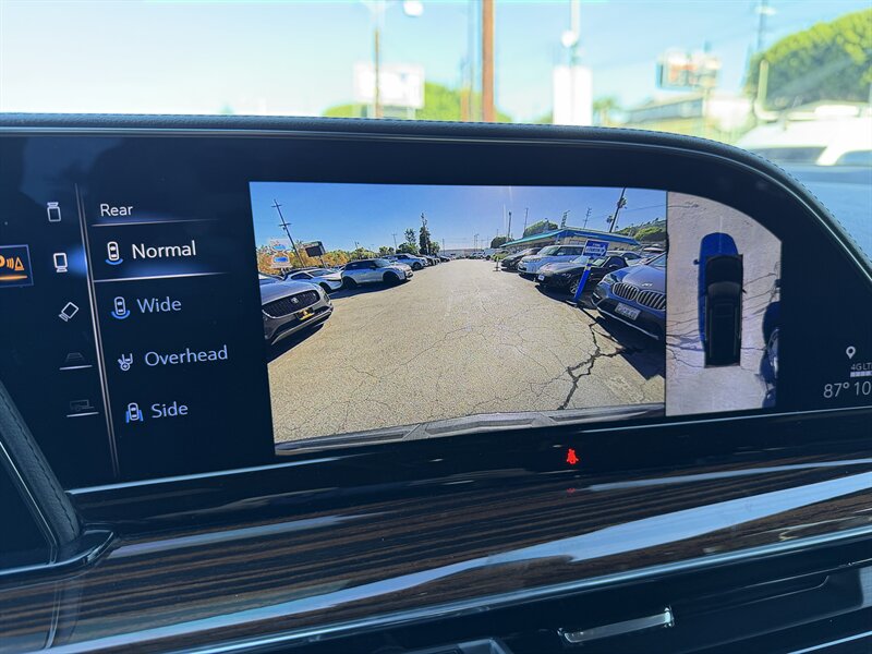 2023 Cadillac Escalade ESV Premium Luxury - Photo 13 - Los Angeles, CA 90065