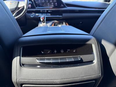 2023 Cadillac Escalade ESV Premium Luxury - Photo 16 - Los Angeles, CA 90065