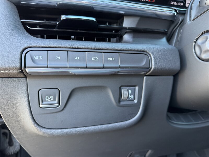 2023 Cadillac Escalade ESV Premium Luxury - Photo 15 - Los Angeles, CA 90065