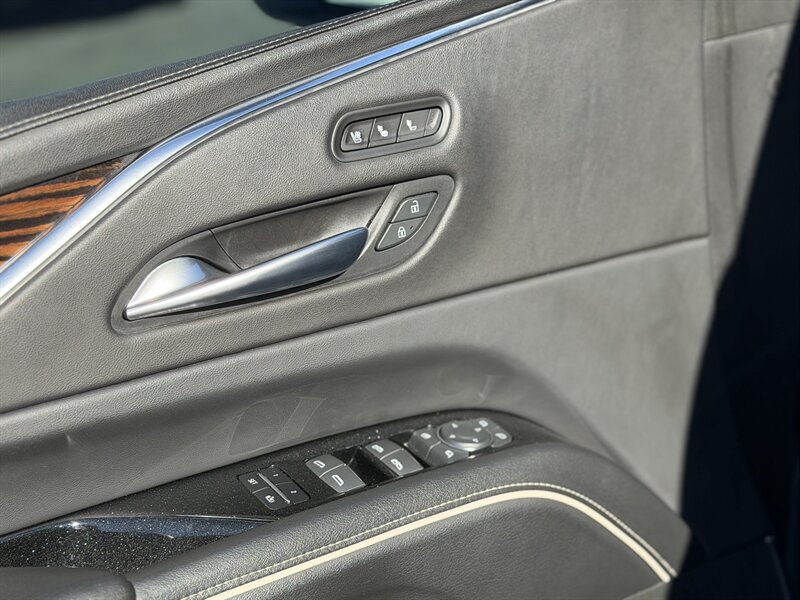 2023 Cadillac Escalade ESV Premium Luxury - Photo 23 - Los Angeles, CA 90065