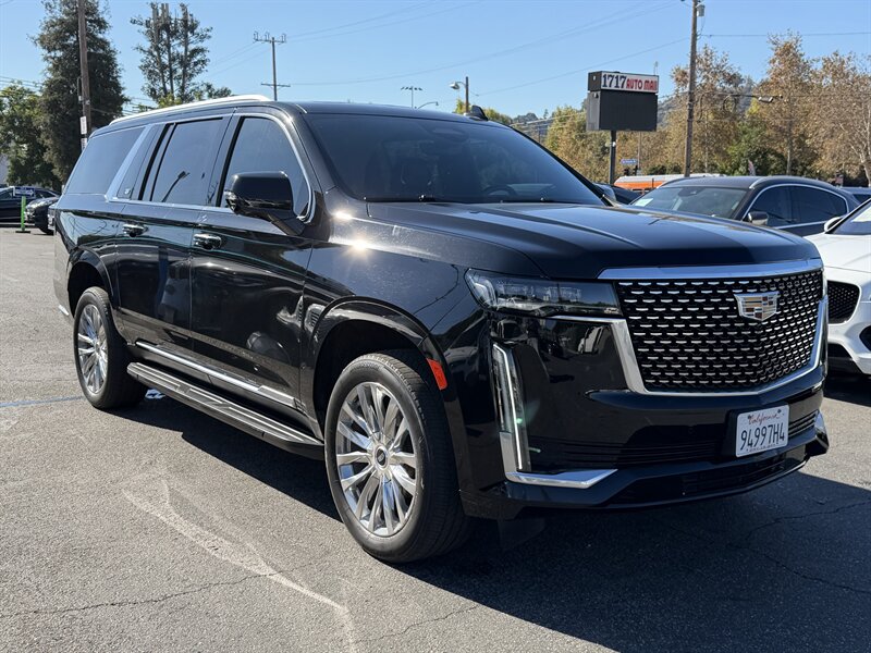 2023 Cadillac Escalade ESV Premium Luxury - Photo 4 - Los Angeles, CA 90065