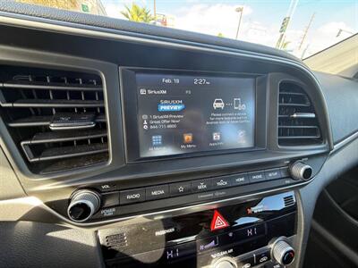 2020 Hyundai ELANTRA SEL 4dr Sedan SULEV - Photo 32 - Los Angeles, CA 90065