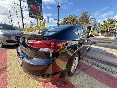 2020 Hyundai ELANTRA SEL 4dr Sedan SULEV - Photo 4 - Los Angeles, CA 90065