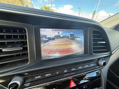 2020 Hyundai ELANTRA SEL 4dr Sedan SULEV - Photo 17 - Los Angeles, CA 90065