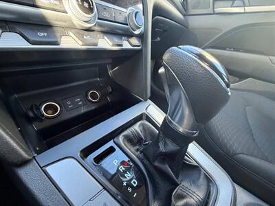 2020 Hyundai ELANTRA SEL 4dr Sedan SULEV - Photo 19 - Los Angeles, CA 90065