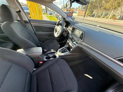 2020 Hyundai ELANTRA SEL 4dr Sedan SULEV - Photo 8 - Los Angeles, CA 90065