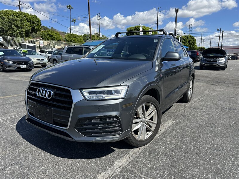 Daytona Gray Pearl Effect 2018 Audi Q3 2.0T quattro Sport Premium Plus SUV / Crossover All-Wheel Drive Automatic