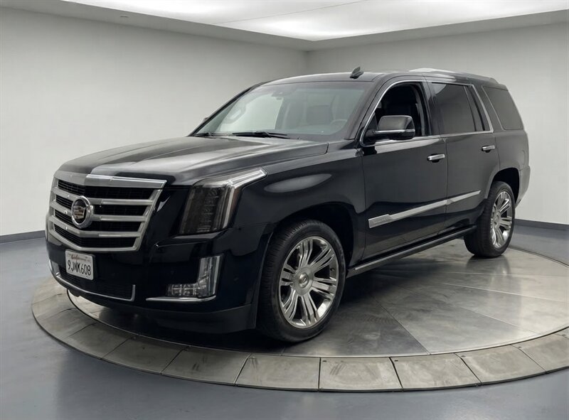 2015 Cadillac Escalade Luxury RWD