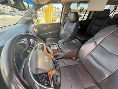 2016 Cadillac Escalade ESV Premium Collection 4dr SUV - Photo 28 - Los Angeles, CA 90065