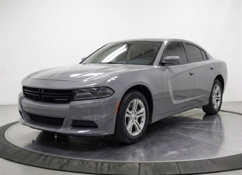 2019 Dodge Charger SXT's photo