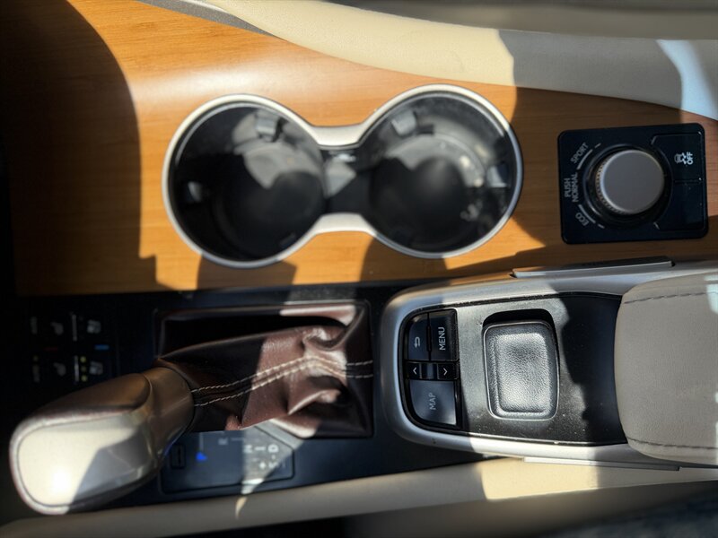 2019 Lexus RX 350 - Photo 26 - Los Angeles, CA 90065