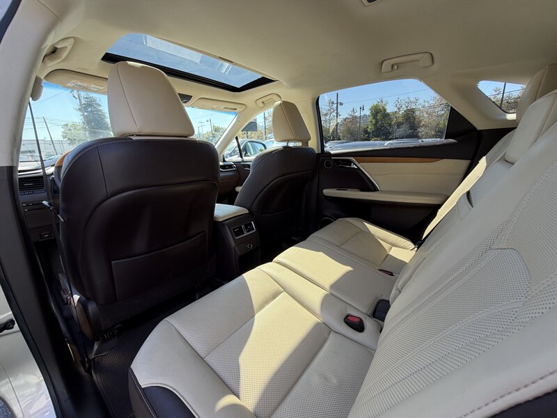 2019 Lexus RX 350 - Photo 14 - Los Angeles, CA 90065