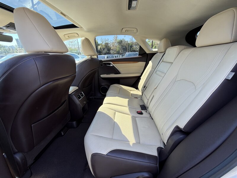 2019 Lexus RX 350 - Photo 13 - Los Angeles, CA 90065