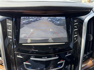 2015 Cadillac Escalade Premium - Photo 16 - Los Angeles, CA 90065