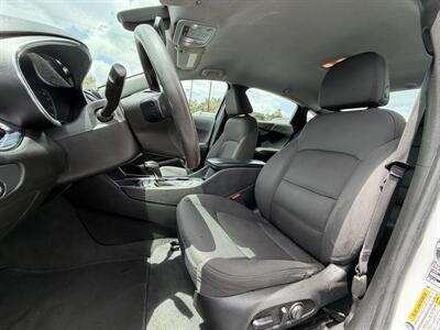 2020 Chevrolet Malibu LT   - Photo 9 - Los Angeles, CA 90065