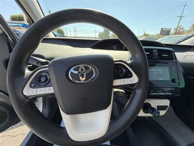 2018 Toyota Prius One   - Photo 13 - Los Angeles, CA 90065