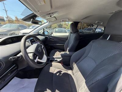 2018 Toyota Prius One   - Photo 10 - Los Angeles, CA 90065
