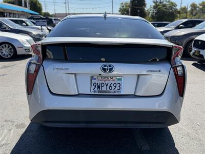2018 Toyota Prius One   - Photo 6 - Los Angeles, CA 90065