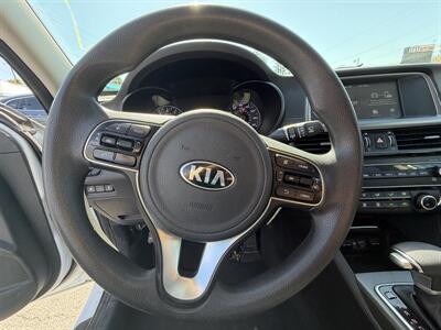 2018 Kia Optima LX   - Photo 12 - Los Angeles, CA 90065