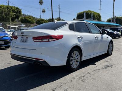 2018 Kia Optima LX   - Photo 5 - Los Angeles, CA 90065