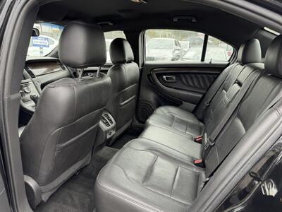 2015 Ford Taurus Limited - Photo 9 - Los Angeles, CA 90065