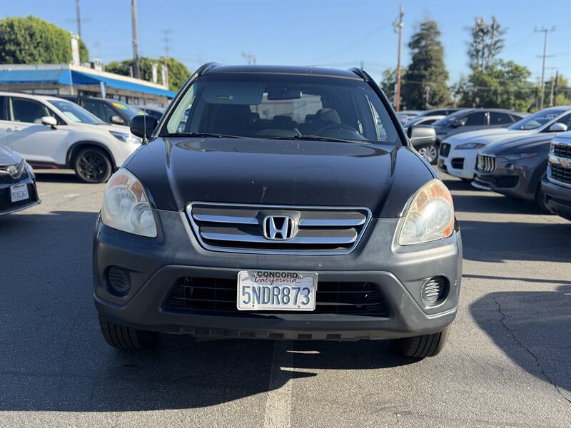 2005 Honda CR-V LX - Photo 2 - Los Angeles, CA 90065