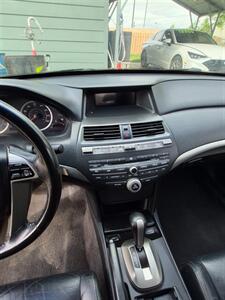 2010 Honda Accord EX-L - Photo 7 - Port Lavaca, TX 77979