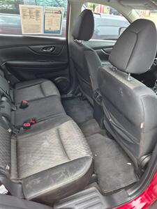 2017 Nissan Rogue S   - Photo 5 - Port Lavaca, TX 77979