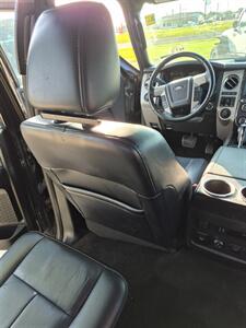 2017 Ford Expedition Limited   - Photo 13 - Port Lavaca, TX 77979