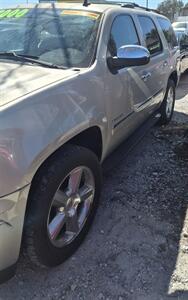 2013 Chevrolet Tahoe LTZ   - Photo 3 - Port Lavaca, TX 77979